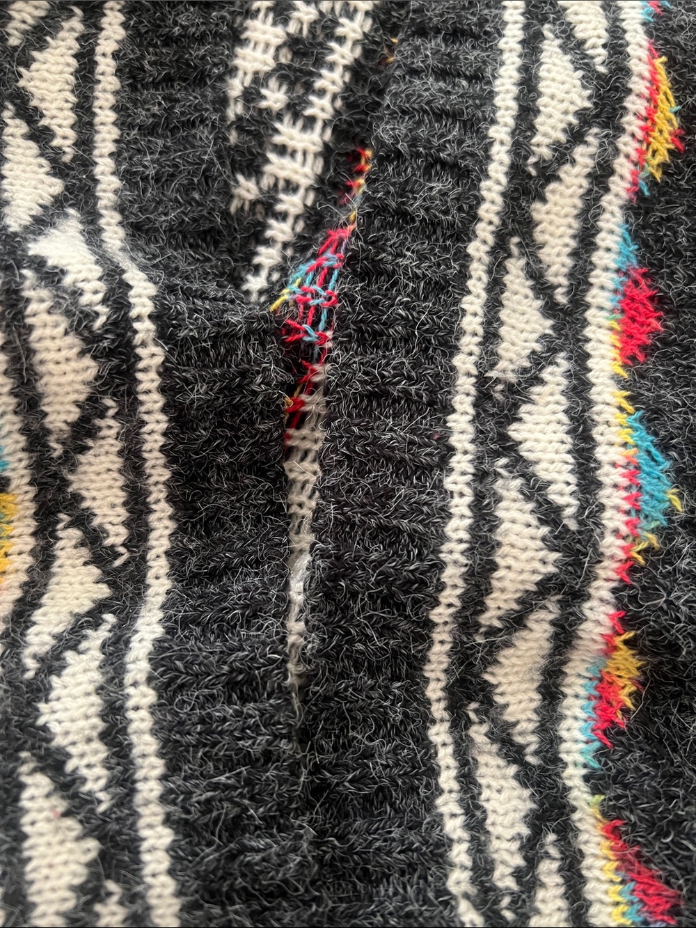 Aztec-Pattern Open Front Utility Jacket Cardigan - Dark Gray - Picture 4 of 5